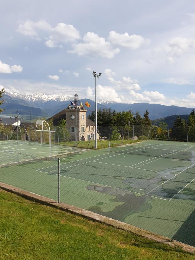 La Petite Chapelle Hotel Font-Romeu-Odeillo-Via Екстериор снимка