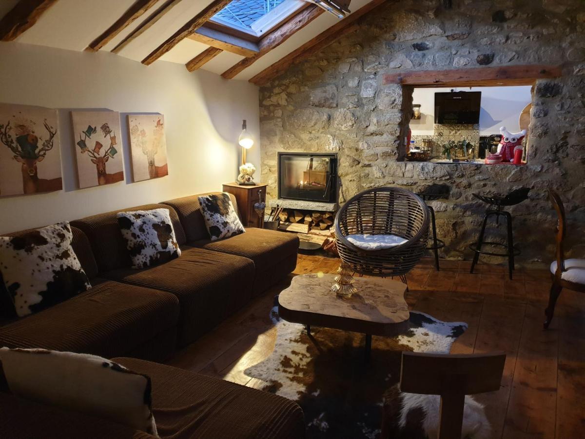 La Petite Chapelle Hotel Font-Romeu-Odeillo-Via Екстериор снимка
