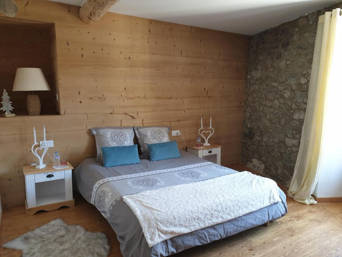 La Petite Chapelle Hotel Font-Romeu-Odeillo-Via Екстериор снимка